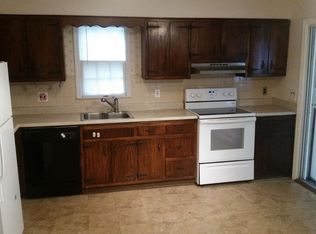 15 Kennedy Ln, Stamford, CT 06906