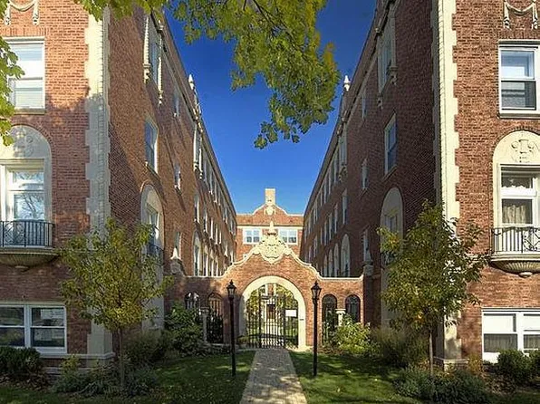 1544 W Sherwin Ave APT 3S, Chicago, IL 60626
