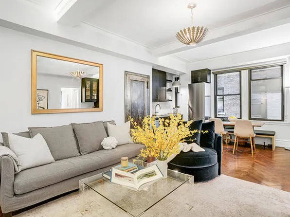 440 W End Ave #8F, New York, NY 10024