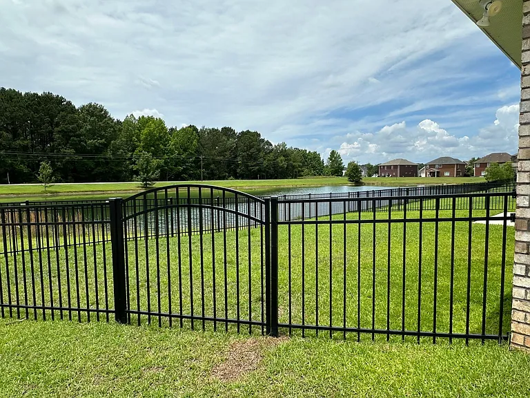 2102 Eureka Way — Photo 20