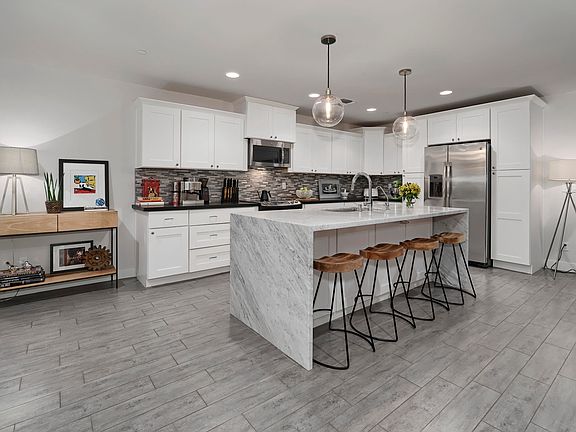 3rd image of 8508 E Mackenzie Dr