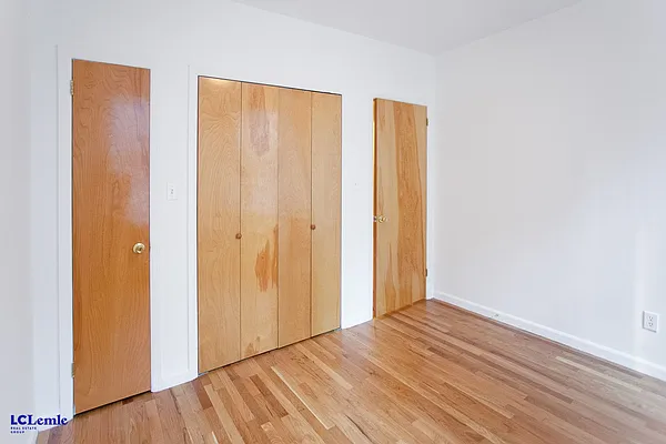 Rented by LC Lemle Real Estate Group | media 16