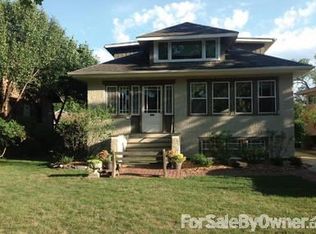 471 Selborne Rd, Riverside, IL 60546