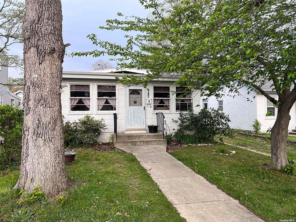 1st image of 128 W 1st St