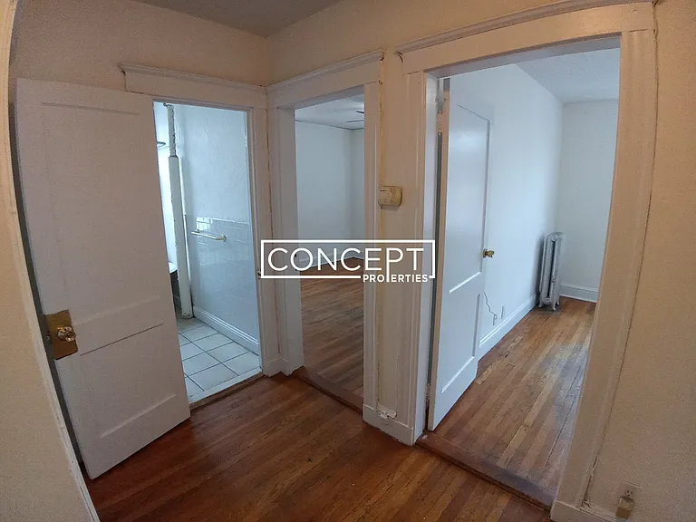 5 Barrows St #5A — Photo 3