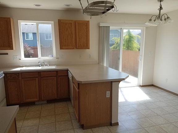 2nd image of 6622 132nd St E