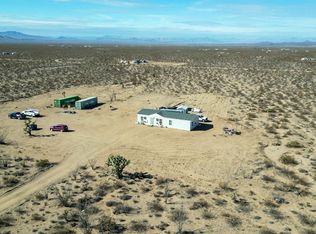 15333 S Doc Holliday Rd, Yucca, AZ 86438