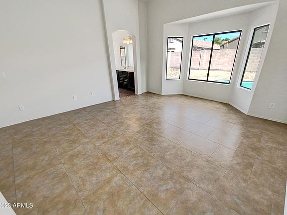 5th image of 18456 W SANNA Street