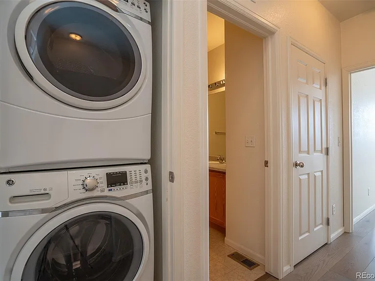 5477 Zephyr Ct #5477 — Photo 16