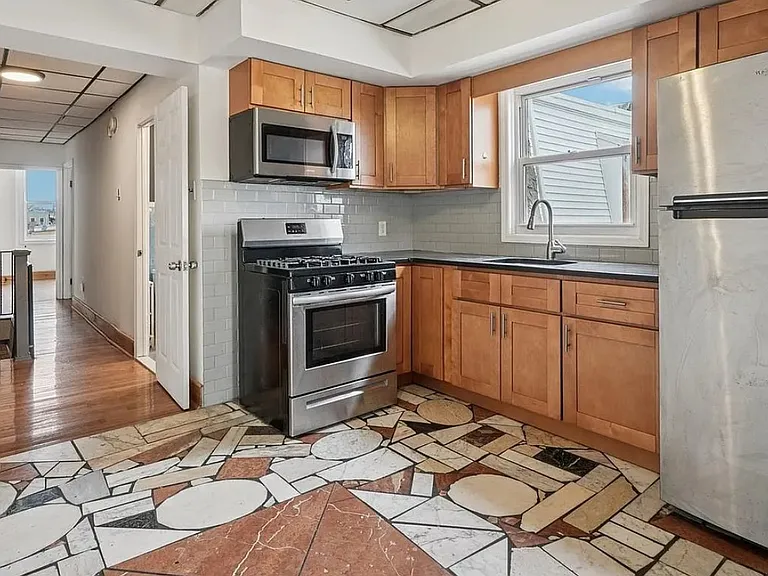 1432 W Porter St #3 — Photo 2