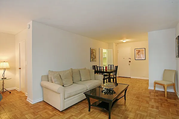 Rented by Corcoran | media 16