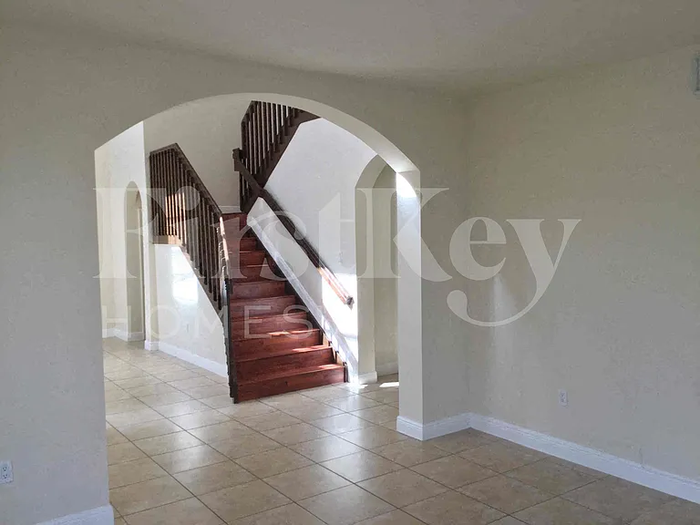 20365 SW 129 Avenue Dr — Photo 6