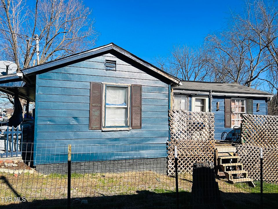 1st image of 1708 E Millard St