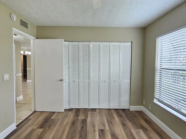 1440 Windorah Way #B — Photo 9