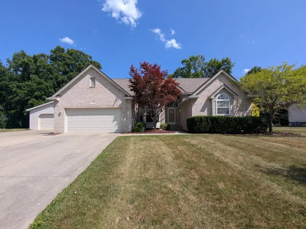 5273 Sequoia Ct, Grand Blanc, MI 48439