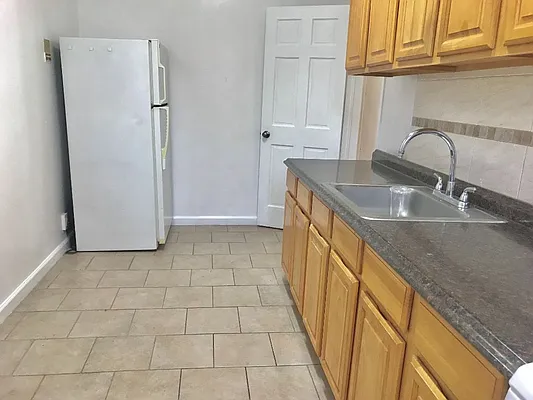 Rented by Axxess Realty Group | media 13