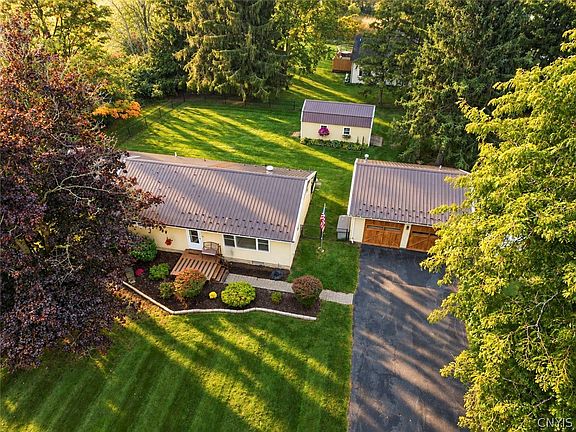 2nd image of 3735 Fisher Rd