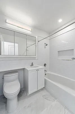 Bathroom, photo 2