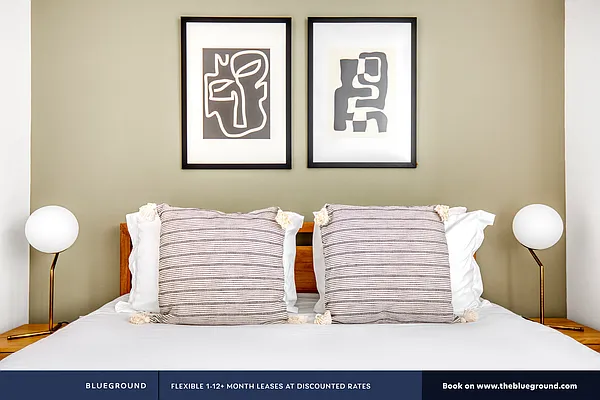 Rented by The Blueground | media 51