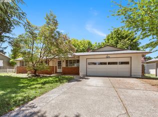 134 Canemah Ct, Oregon City, OR