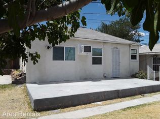 137 1/2 W Fredricks St, Barstow, CA 92311