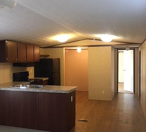 4th image of 454 Bradshaw Cir Lot 4