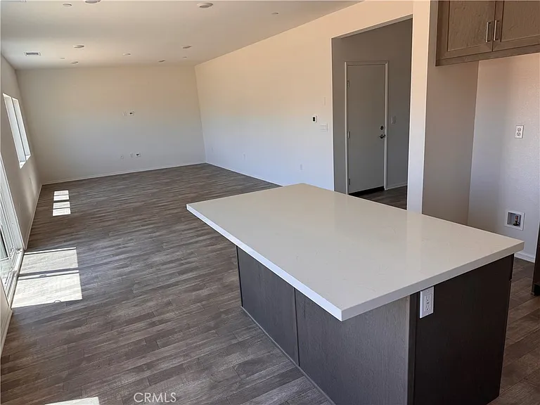 23329 Copa De Oro Ct — Photo 10