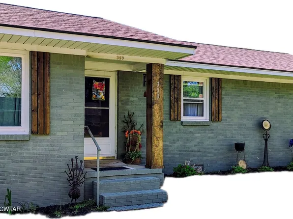 300 Woodlawn St, Kenton, TN 38233