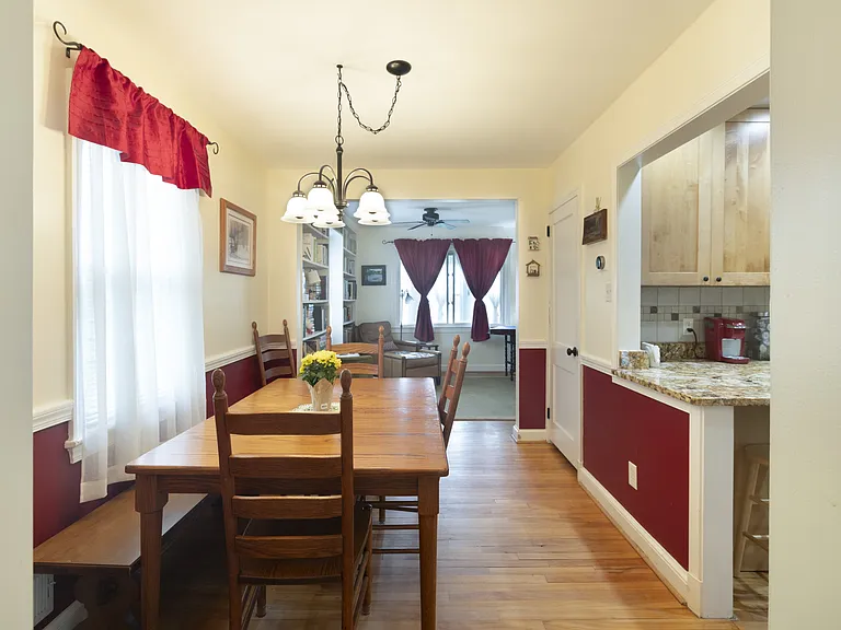 1815 Belvedere Blvd — Photo 8