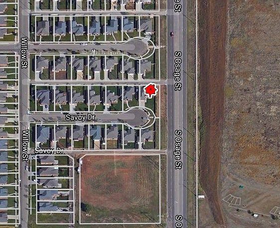 1st image of 2113 Savoy Dr