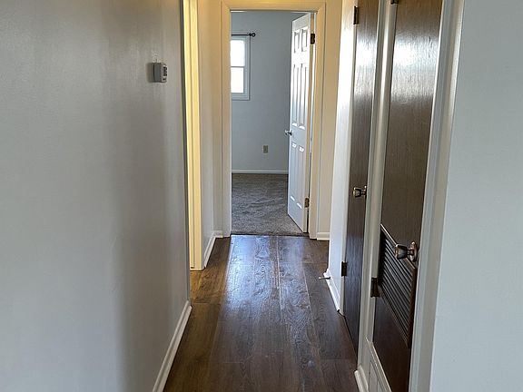 4th image of 4231 Central Ave APT 2