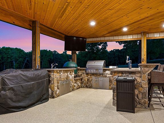 74th image of 933 John Henry Lewis Rd