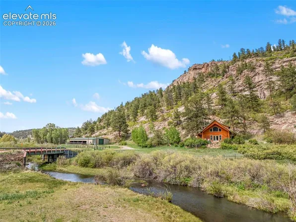 2401 Lakemoor Dr, Florissant, CO 80816