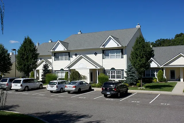 Fairfield Villas At Medford — Photo 19