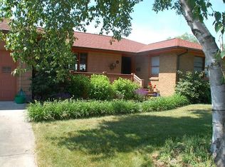 902 Spruce St, Petoskey, MI 49770