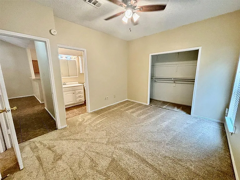 2915 Roxboro Rd — Photo 9