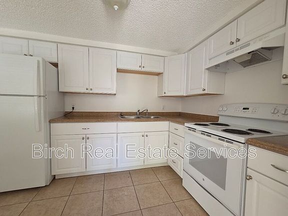5th image of 6839 Forest Ave