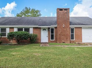 7121 Thornbriar St, Ocean Springs, MS 39564