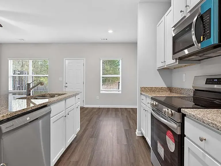 101 Brexley Dr — Photo 13