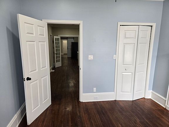 5th image of 122 College Ave APT 1