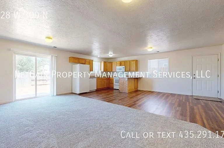 4128 W 300 N — Photo 14