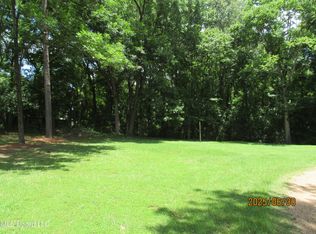 Freeman Ave, Yazoo City, MS 39194