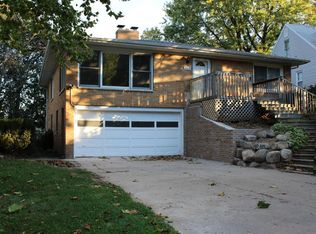 2019 Kenning Rd NW, Grand Rapids, MI 49504