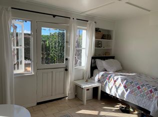 455 Hilledge Dr, Laguna Beach, CA 92651