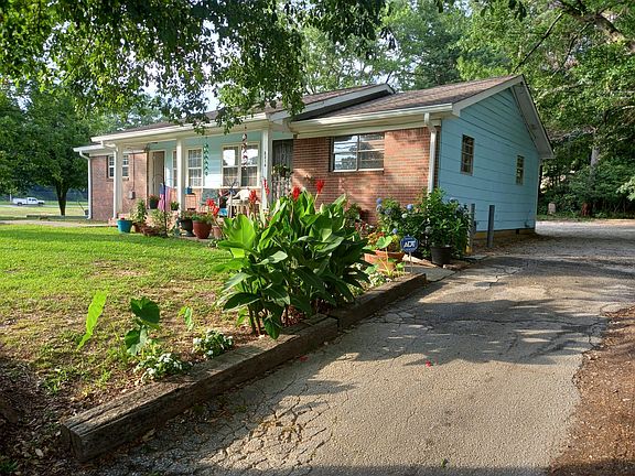 3rd image of 316 Adamson Ave #A