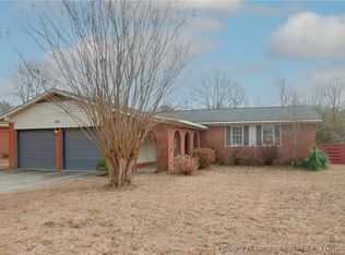 6615 Grist Mill Rd, Fayetteville, NC 28314