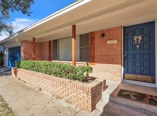 709 Valley View Dr, Arlington, TX 76010