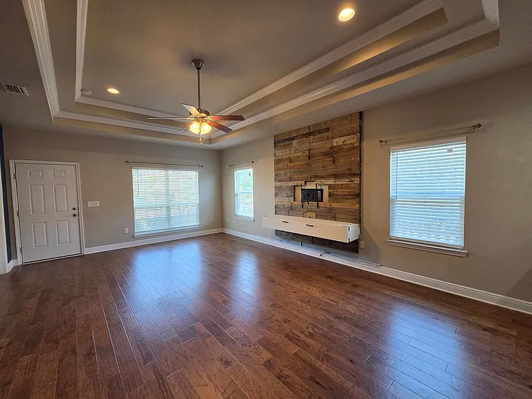105 Blue Heron Ln — Photo 8