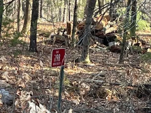 1198 Arrowhead Trail #26, Nekoosa, WI 54457