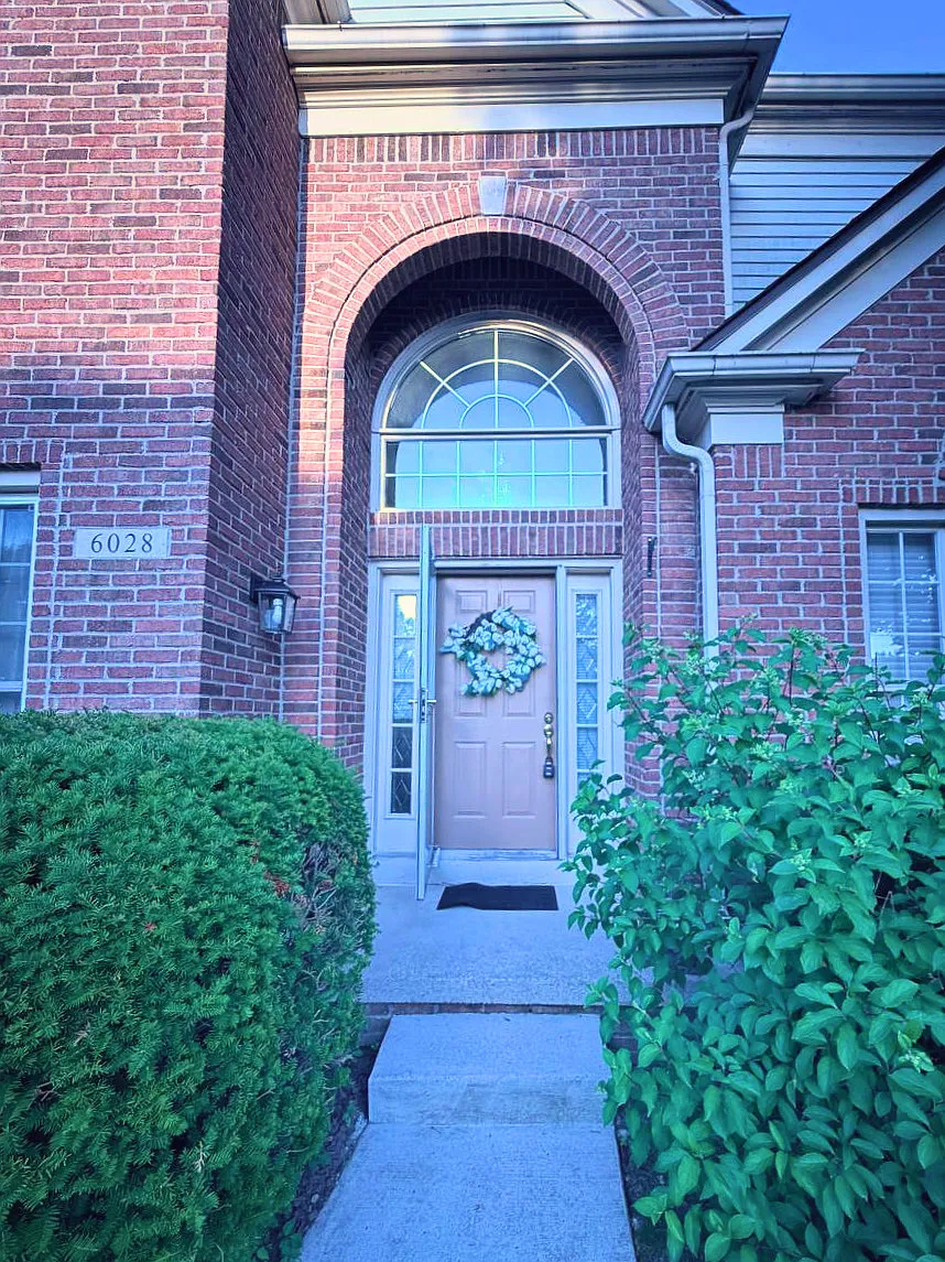 4 bed, 3.5 bath, 3109 sqft, $3,800 — Photo 4